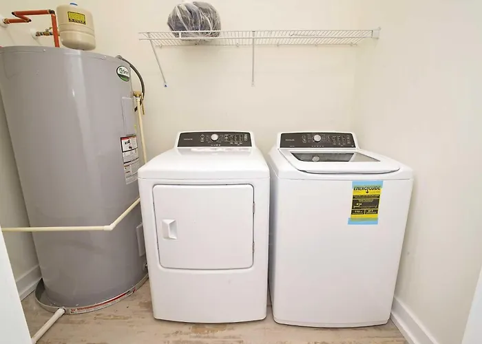 Breezyville Southwest Sea 12br *