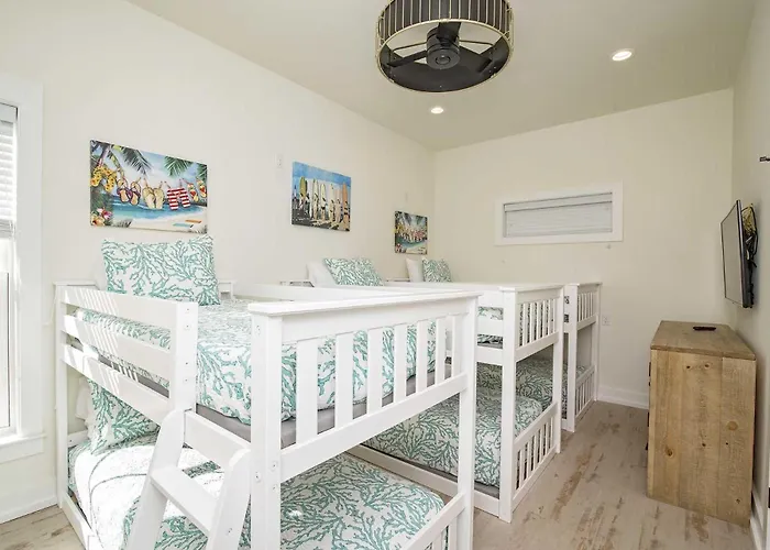 Breezyville Southwest Sea 12br Gulf Shores