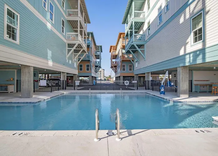 Breezyville Southwest Sea 12br Holiday home *