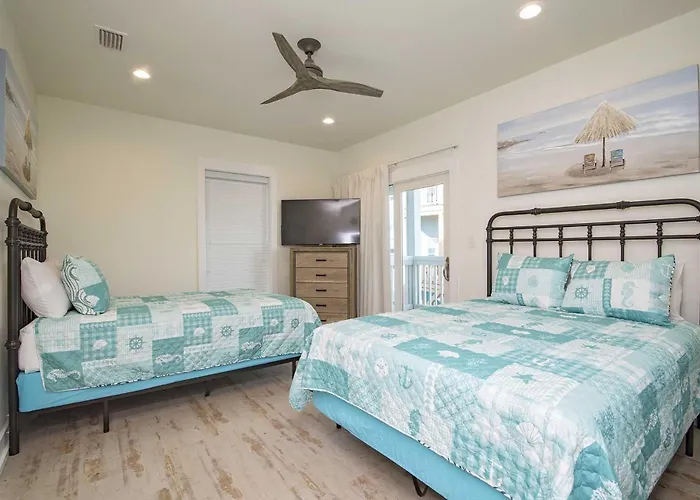 Breezyville Southwest Sea 12br Holiday home